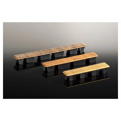 Hohlkammerbrett Abdeckkappe flach 120 x 25 mm, foliert, PVCEiche - Astfichte - Golden Oak
