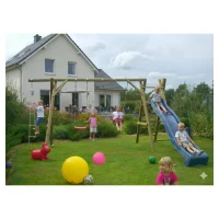 TOBI Spielanlage
B450 x T180 x H220 cm
Rundhölzer 10 cm, Podesthöhe 145 cm